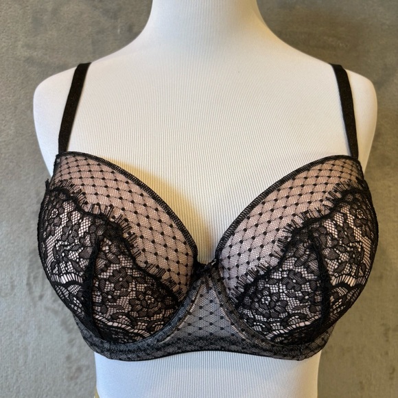 VS Victoria Secret Dream Angels Elegant Lace Intimate Bra Bralette 34DD - Picture 1 of 11